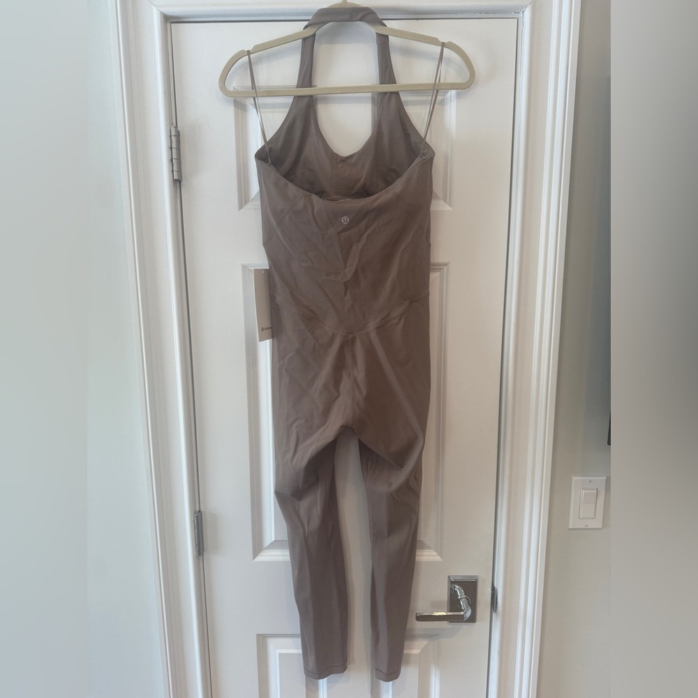 Lululemon Align Halter Bodysuit 25” Taupetastic - Size 8 - Picture 6 of 9